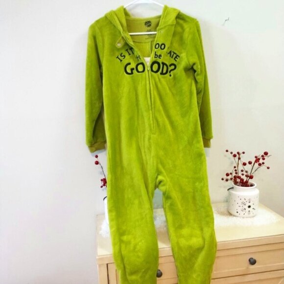 NWT Kids/Unisex Grinch pjs - size 10 - Picture 1 of 7